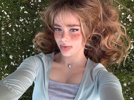 Felinenyaa page leaked private photo uncensored HD quality