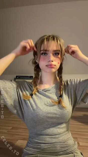 Felinenyaa leaked private photo uncensored HD quality