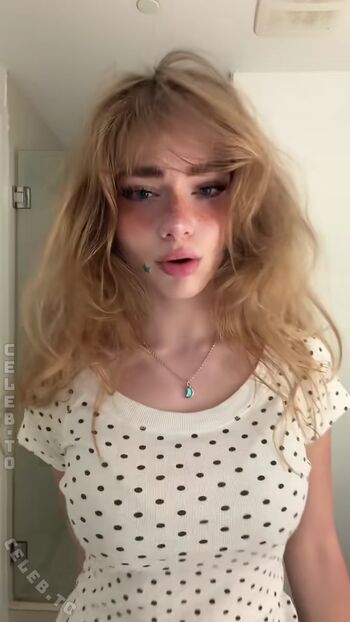 Felinenyaa leaked private photo uncensored HD quality