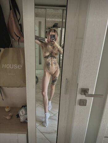 Future star leaked private photo uncensored HD quality