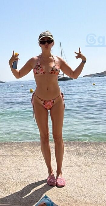 Genevieve hannelius leaked private photo uncensored HD quality