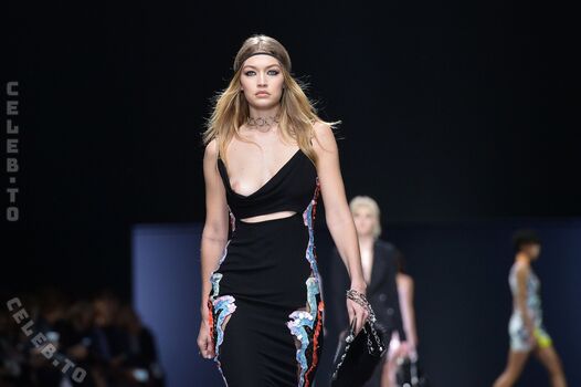 Gigi hadid page leaked private photo uncensored HD quality