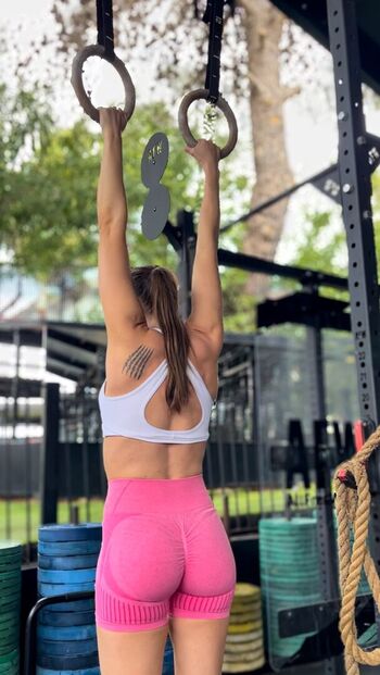 Girls in wedgy fitness shorts page leaked private photo uncensored HD quality