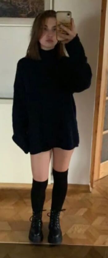 Girls in wedgy fitness shorts page leaked private photo uncensored HD quality