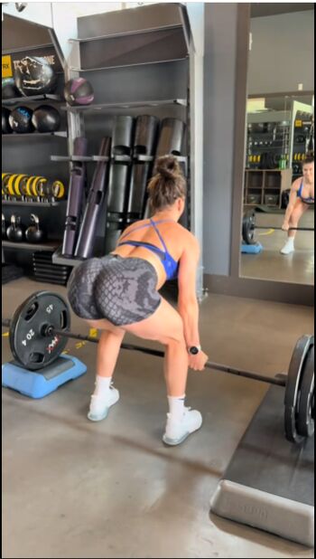 Girls in wedgy fitness shorts page leaked private photo uncensored HD quality
