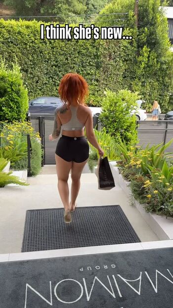 Girls in wedgy fitness shorts leaked private photo uncensored HD quality