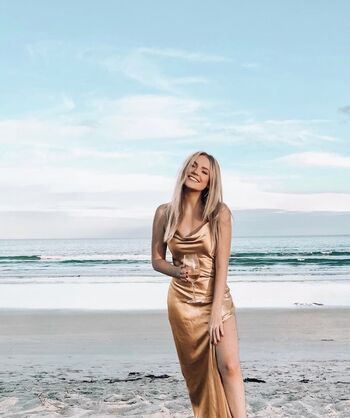 Hailey malles leaked private photo uncensored HD quality
