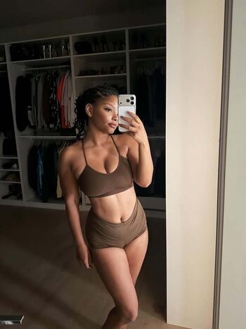 Halle bailey page leaked private photo uncensored HD quality