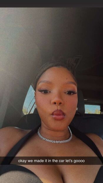 Halle bailey page leaked private photo uncensored HD quality