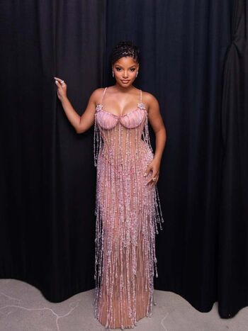 Halle bailey page leaked private photo uncensored HD quality
