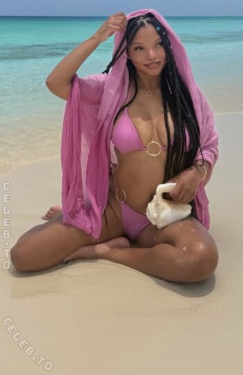 Halle bailey leaked private photo uncensored HD quality