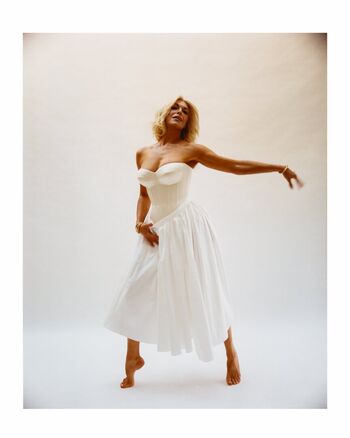 Hannah waddingham  page leaked private photo uncensored HD quality