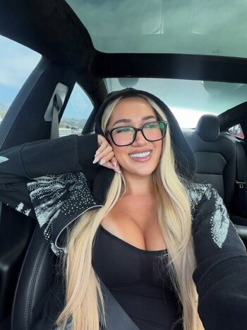 Hannaleixoxo leaked private photo uncensored HD quality
