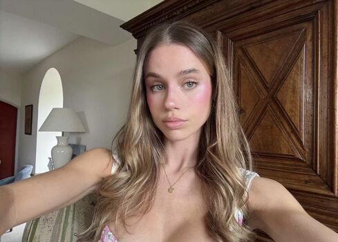 Hiley grce leaked private photo uncensored HD quality