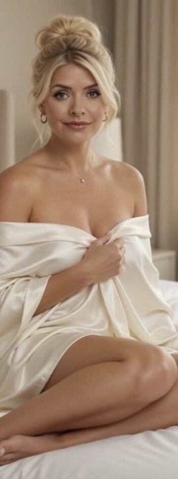 Holly willoughby page leaked private photo uncensored HD quality