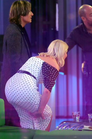 Holly willoughby page leaked private photo uncensored HD quality