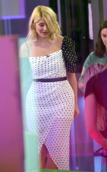 Holly willoughby page leaked private photo uncensored HD quality