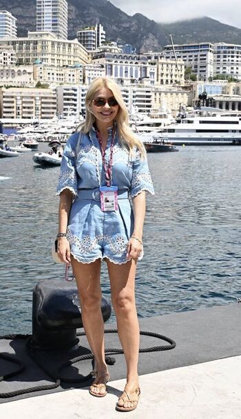 Holly willoughby page leaked private photo uncensored HD quality
