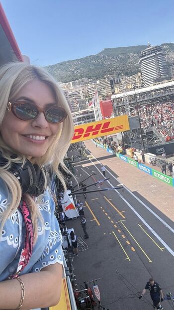Holly willoughby page leaked private photo uncensored HD quality
