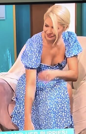 Holly willoughby page leaked private photo uncensored HD quality