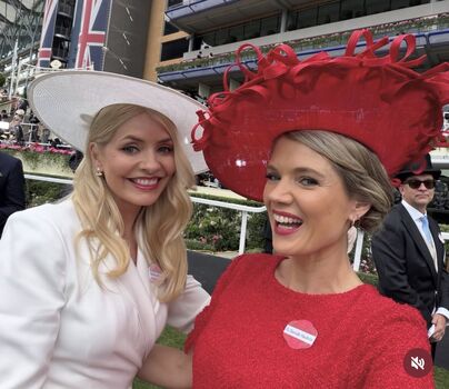 Holly willoughby page leaked private photo uncensored HD quality