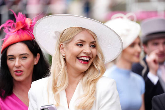 Holly willoughby page leaked private photo uncensored HD quality