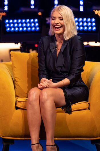 Holly willoughby page leaked private photo uncensored HD quality