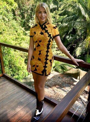 Holly willoughby leaked private photo uncensored HD quality