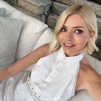Holly willoughby leaked private photo uncensored HD quality