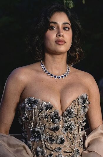 Indian naughty stuff page leaked private photo uncensored HD quality