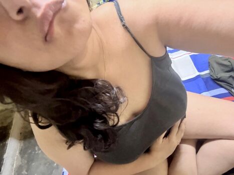 Indian naughty stuff page leaked private photo uncensored HD quality
