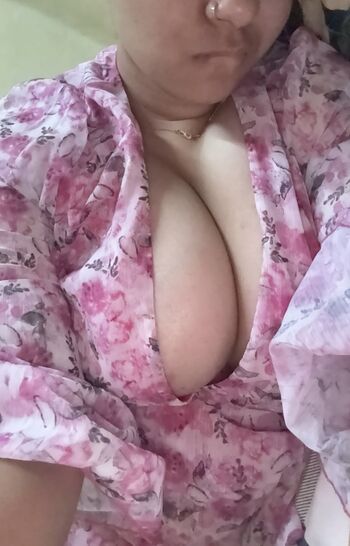 Indian naughty stuff leaked private photo uncensored HD quality