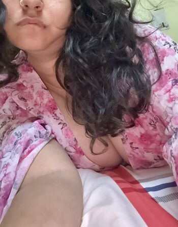 Indian naughty stuff leaked private photo uncensored HD quality