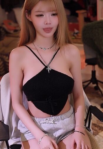 Irissiri page leaked private photo uncensored HD quality