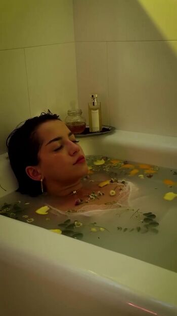 Isabela merced page leaked private photo uncensored HD quality