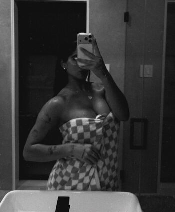 Isabella ladera page leaked private photo uncensored HD quality