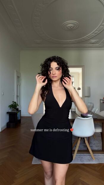 Ischtar isik page leaked private photo uncensored HD quality