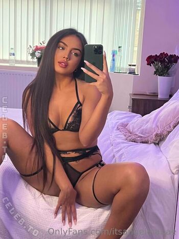 Itsangelinabae leaked private photo uncensored HD quality