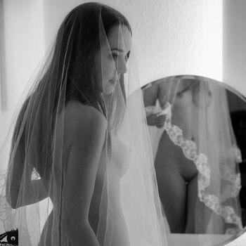 Itsbianka  page leaked private photo uncensored HD quality