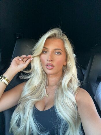 Izzytaffs page leaked private photo uncensored HD quality