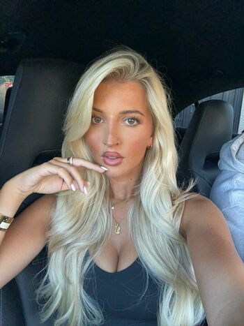 Izzytaffs page leaked private photo uncensored HD quality