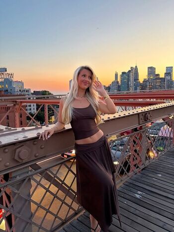 Izzytaffs leaked private photo uncensored HD quality