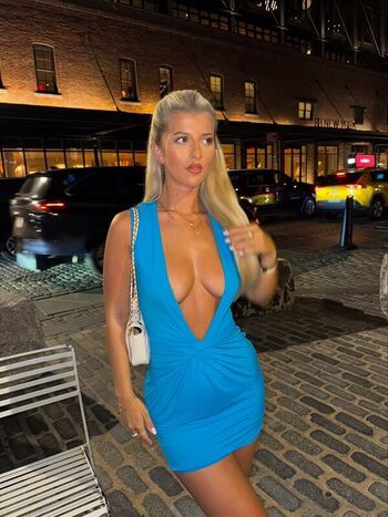 Izzytaffs leaked private photo uncensored HD quality