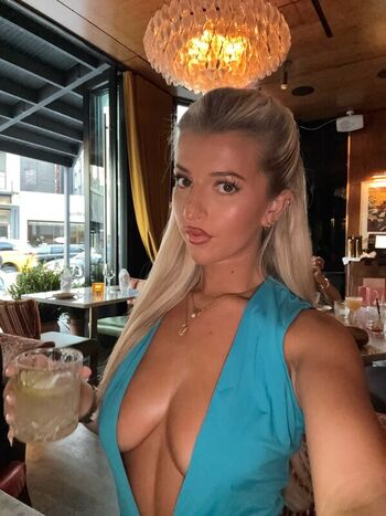 Izzytaffs leaked private photo uncensored HD quality