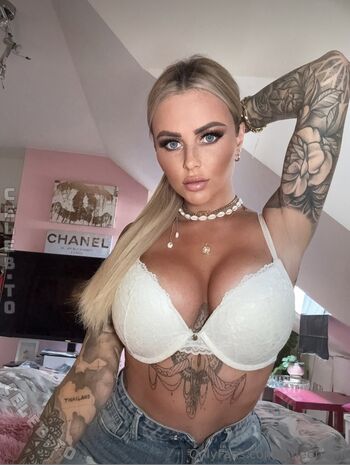 Jade britani page leaked private photo uncensored HD quality