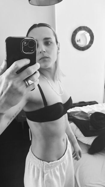 Jehnny beth leaked private photo uncensored HD quality