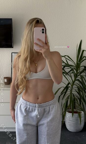 Jellefeline page leaked private photo uncensored HD quality
