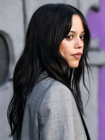 Jenna ortega  page leaked private photo uncensored HD quality