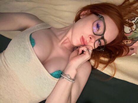 Jennalynnmeowri leaked private photo uncensored HD quality