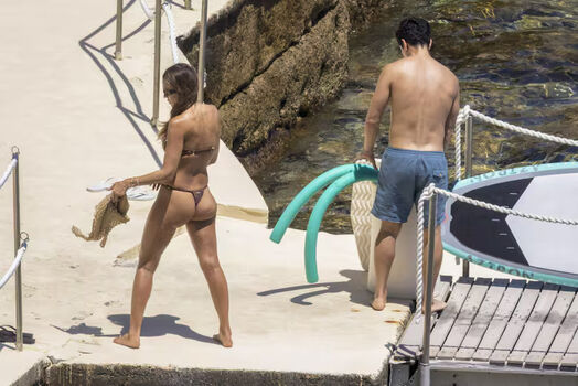 Jessica alba  page leaked private photo uncensored HD quality